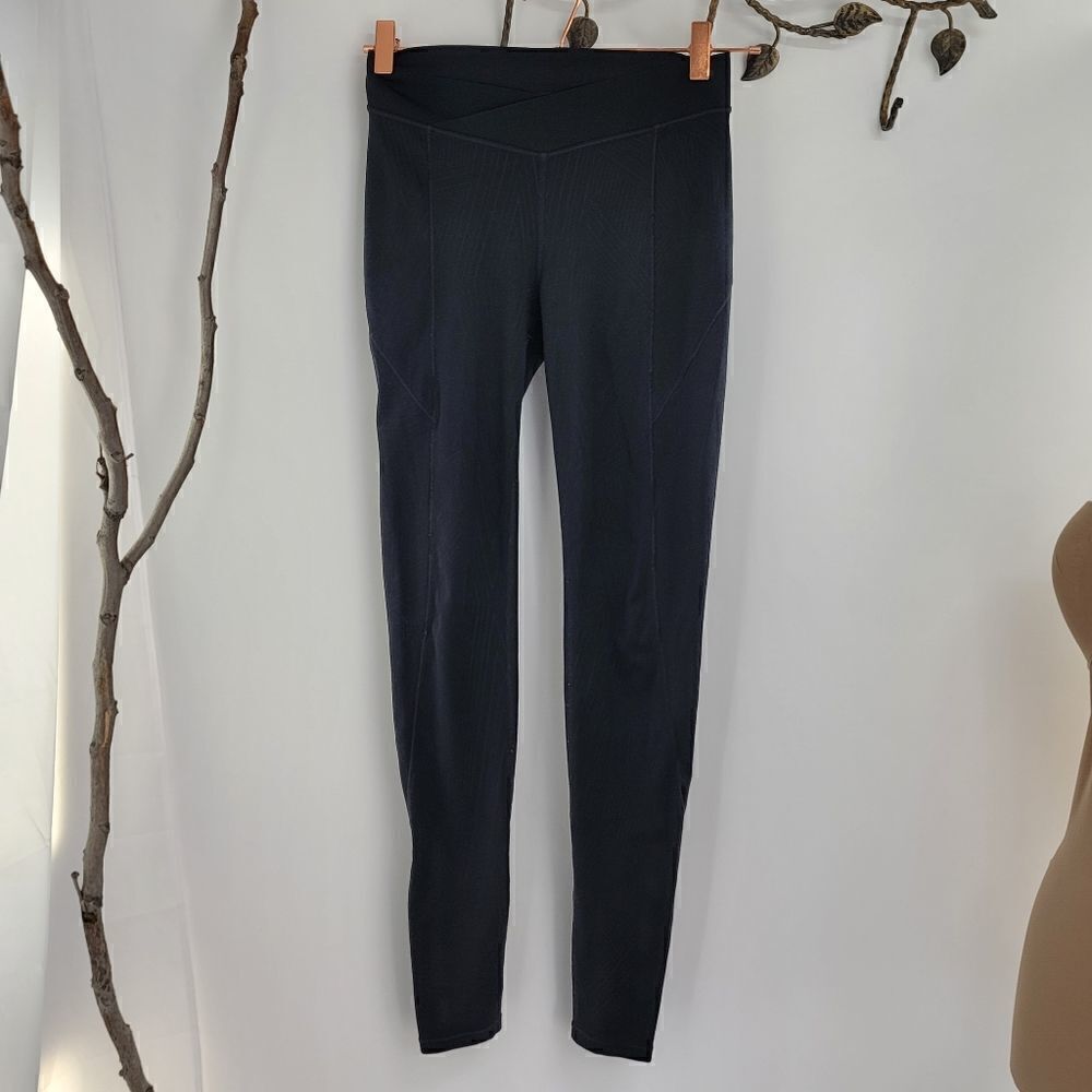 Ivy park patterned black leggings